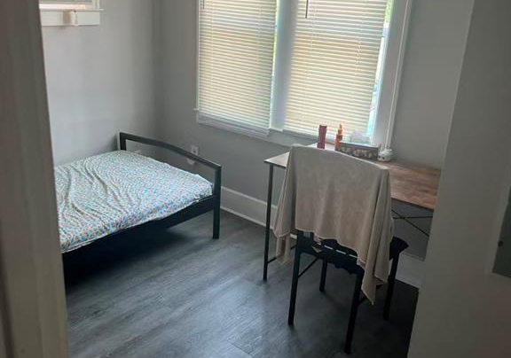 1616-wyandotte-west-windsor-ontario-26023233