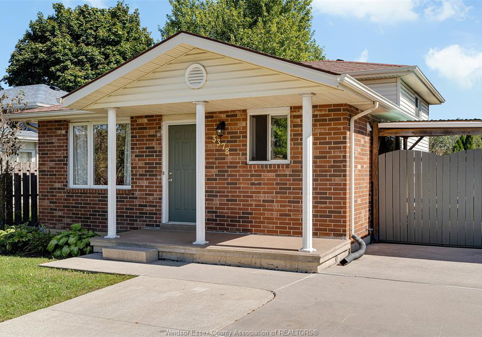 3378-candlewood-windsor-ontario-26023253