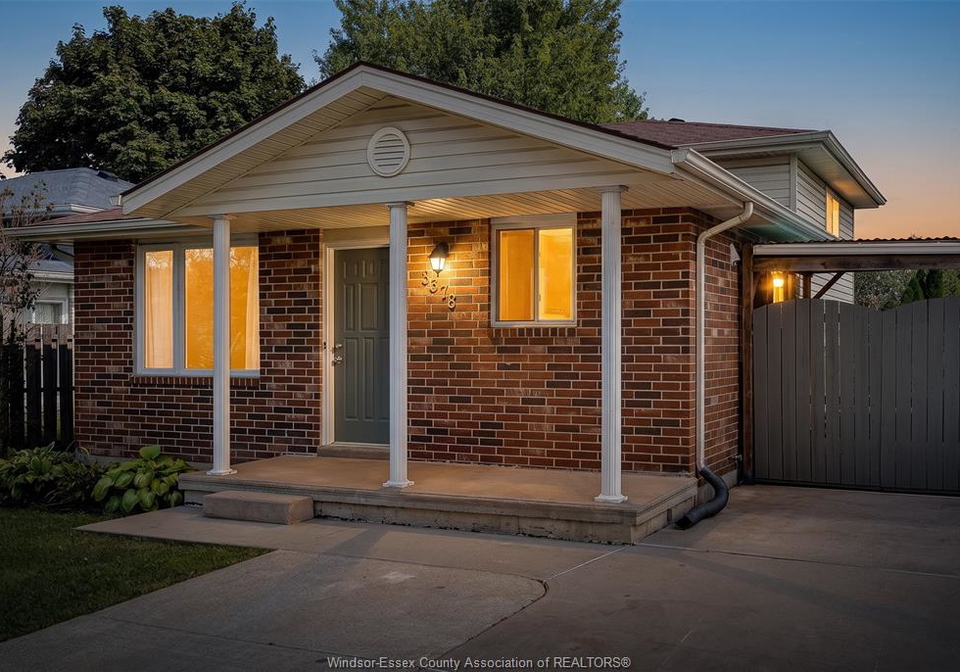 3378-candlewood-windsor-ontario-26023253