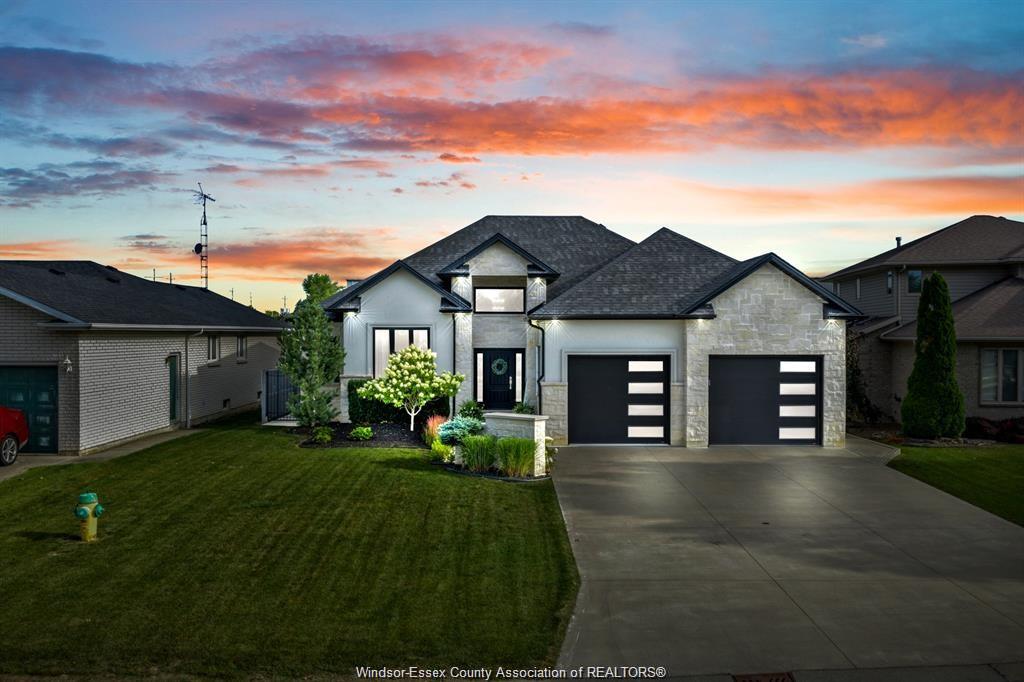 22-shawnee-court-leamington-ontario-26023257