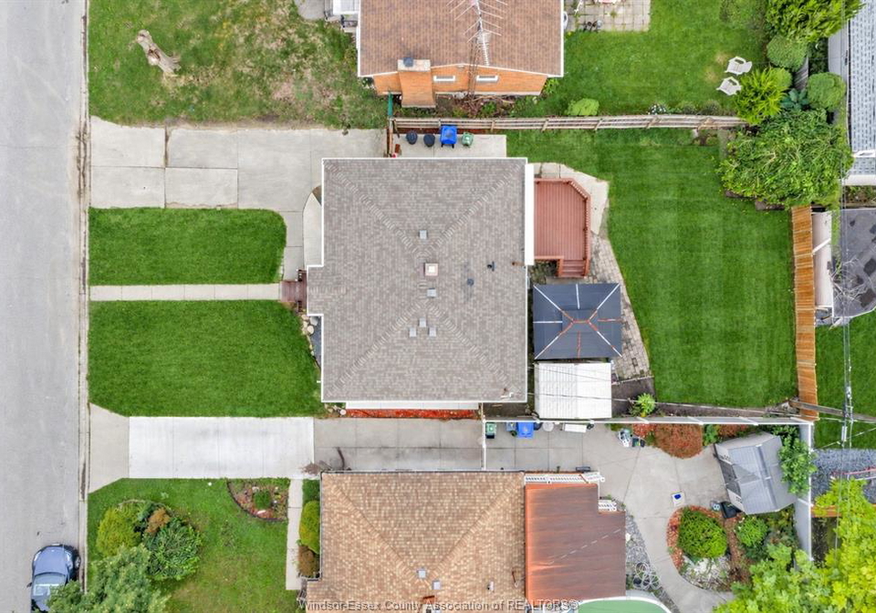 1202-harrison-windsor-ontario-26023283