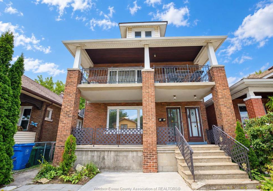 1349-goyeau-windsor-ontario-26023289