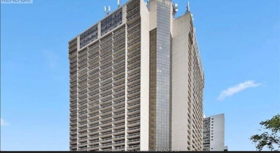 150-park-windsor-ontario-26023294