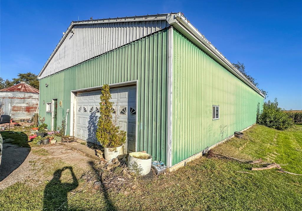 11036-brush-line-blenheim-ontario-26023295