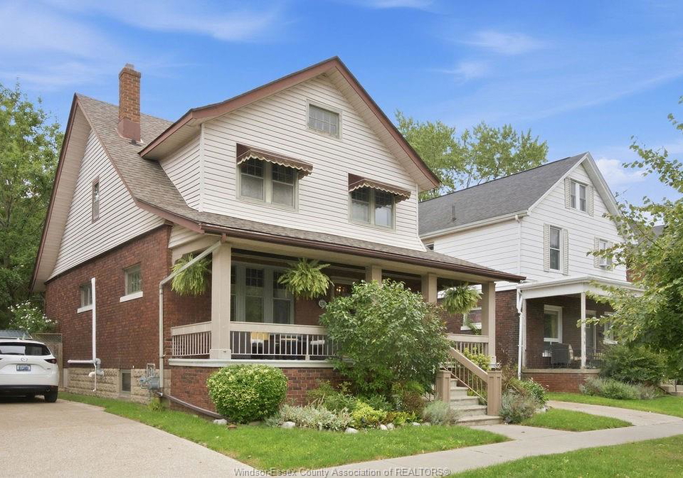 1174-chilver-road-windsor-ontario-26023305
