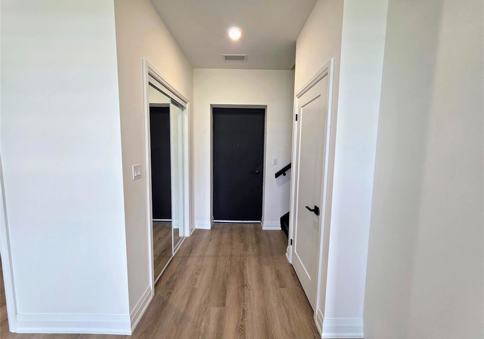 4300-laurier-parkway-lasalle-ontario-26023376