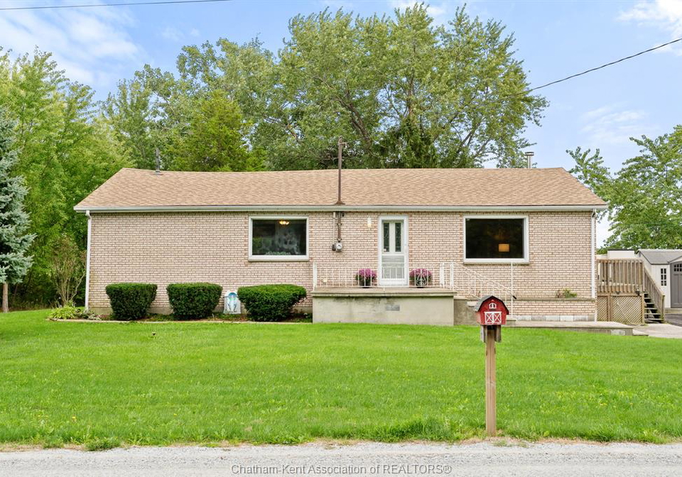 20725-morris-road-tilbury-north-ontario-26023382