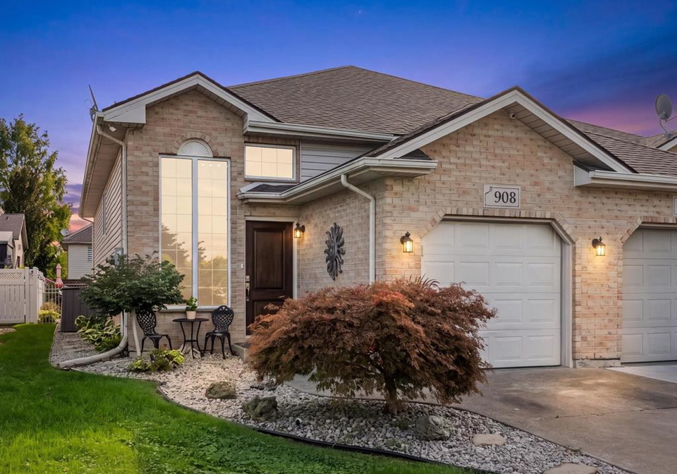 908-michael-drive-tecumseh-ontario-26023387
