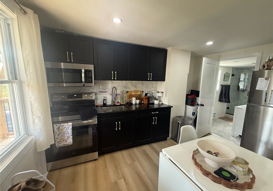 786-chatham-windsor-ontario-26023452
