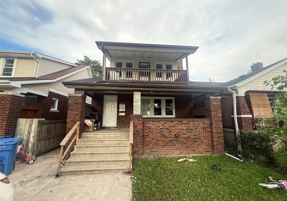 1378-goyeau-windsor-ontario-26023462