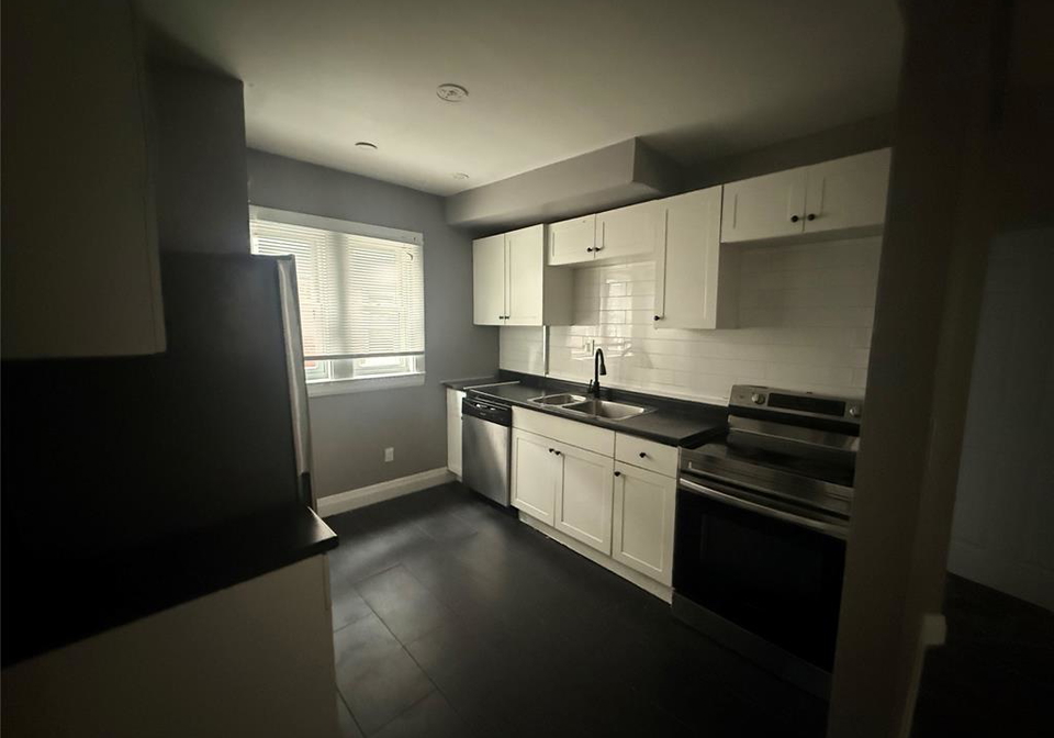 1378-goyeau-windsor-ontario-26023462