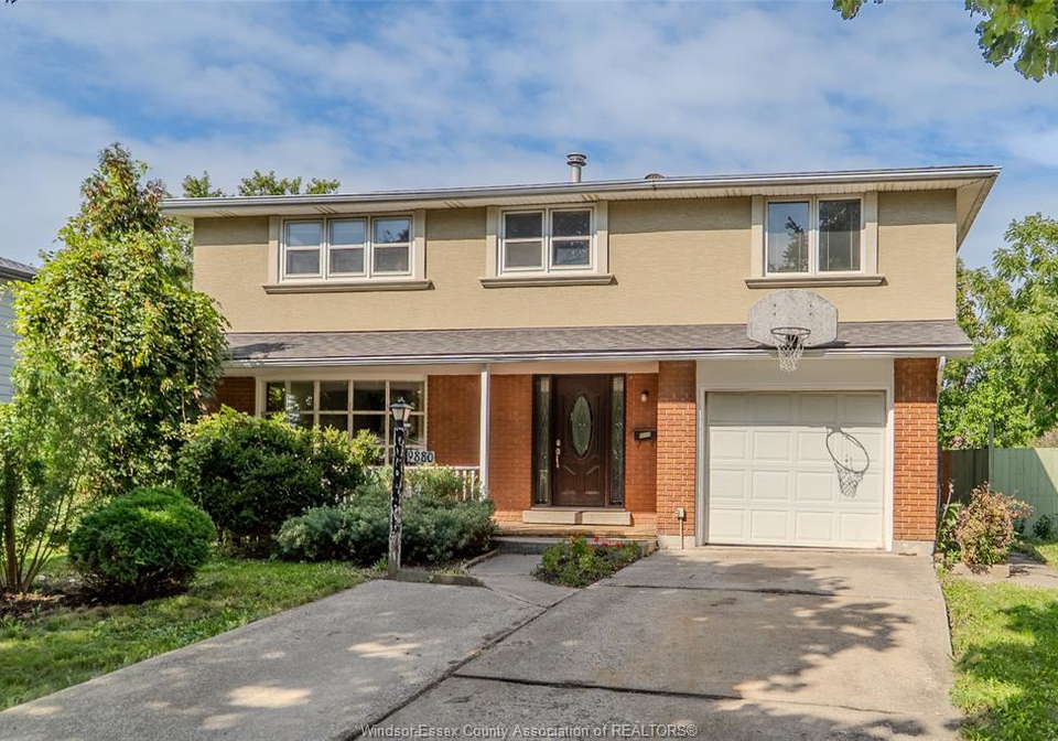 9880-asgard-road-windsor-ontario-26023463