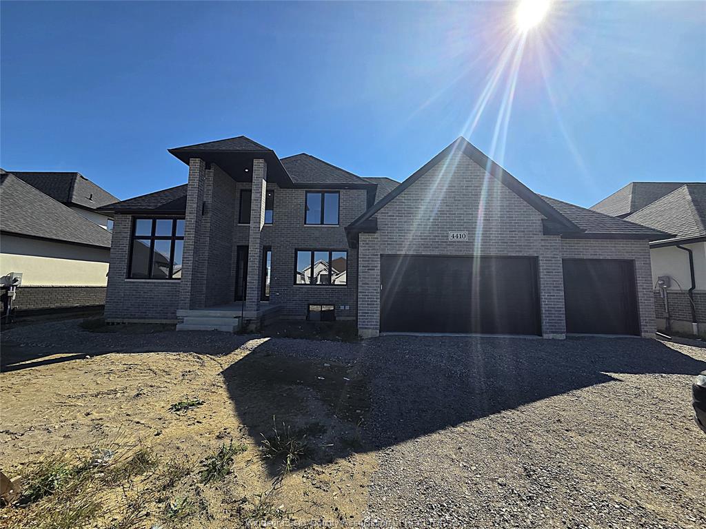 4410-belmont-comber-ontario-26023491