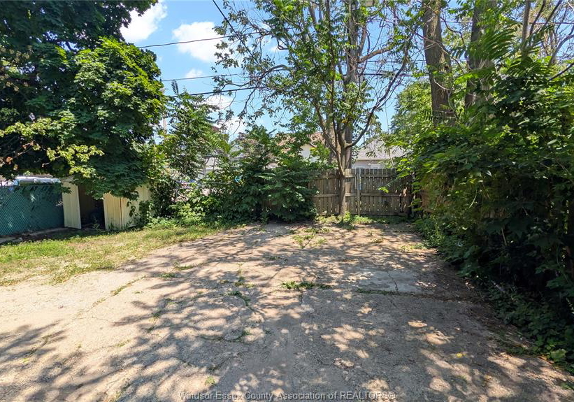 322-partington-windsor-ontario-26023513