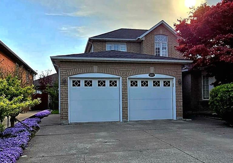 2271-randolph-avenue-windsor-ontario-26023530