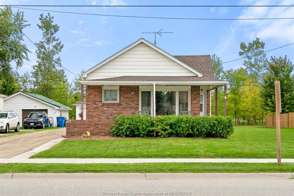9510-walker-road-mcgregor-ontario-26023533