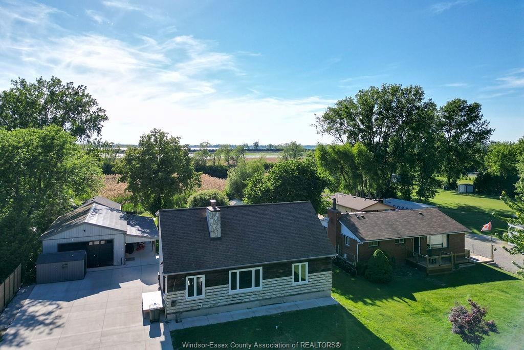 2040-front-road-north-amherstburg-ontario-26023569