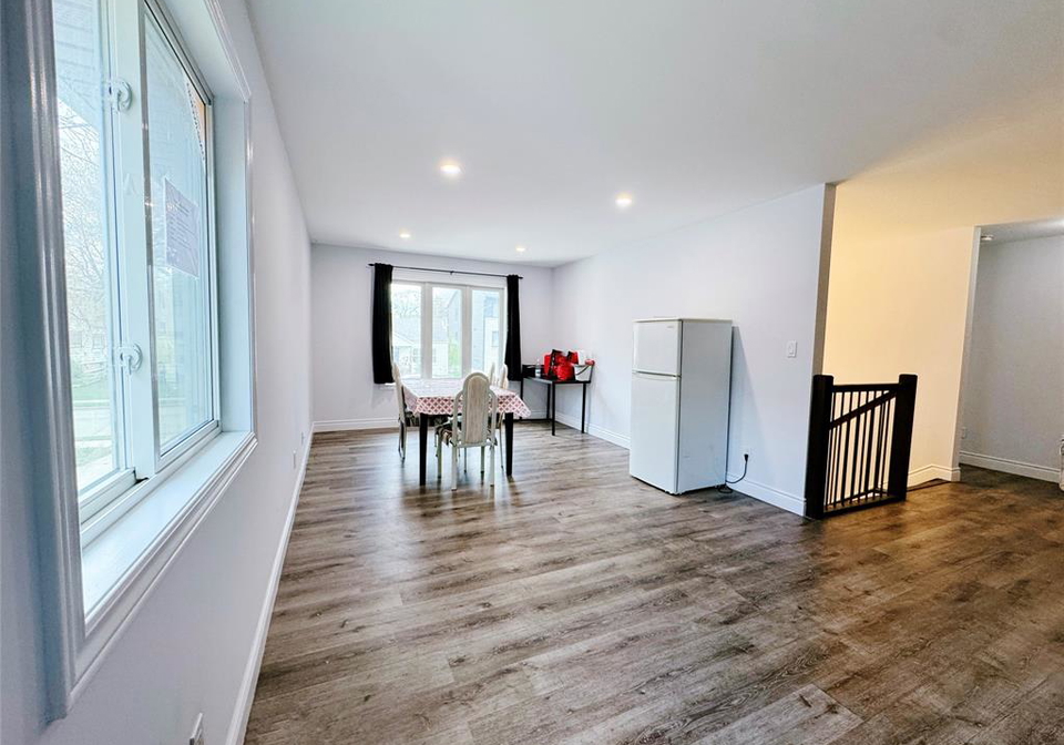 475-josephine-windsor-ontario-26023573