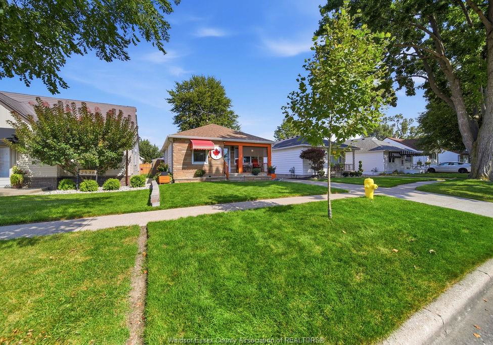 2540-chandler-windsor-ontario-26023591