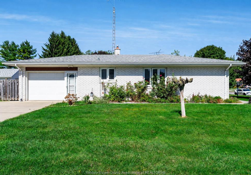 85-lutsch-avenue-leamington-ontario-26023592