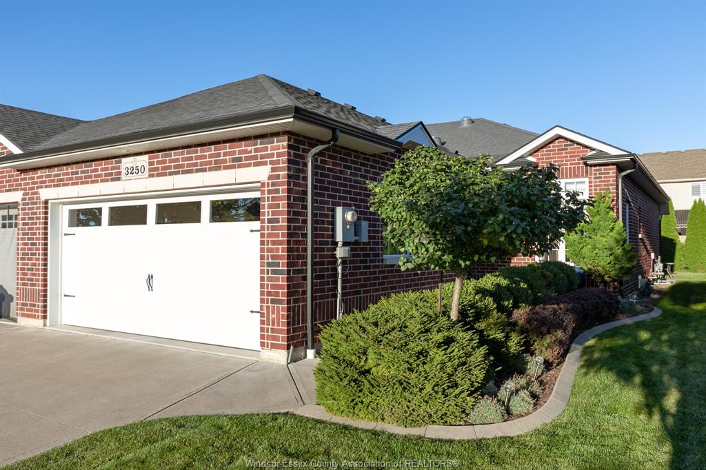 3250-arpino-avenue-windsor-ontario-26023610