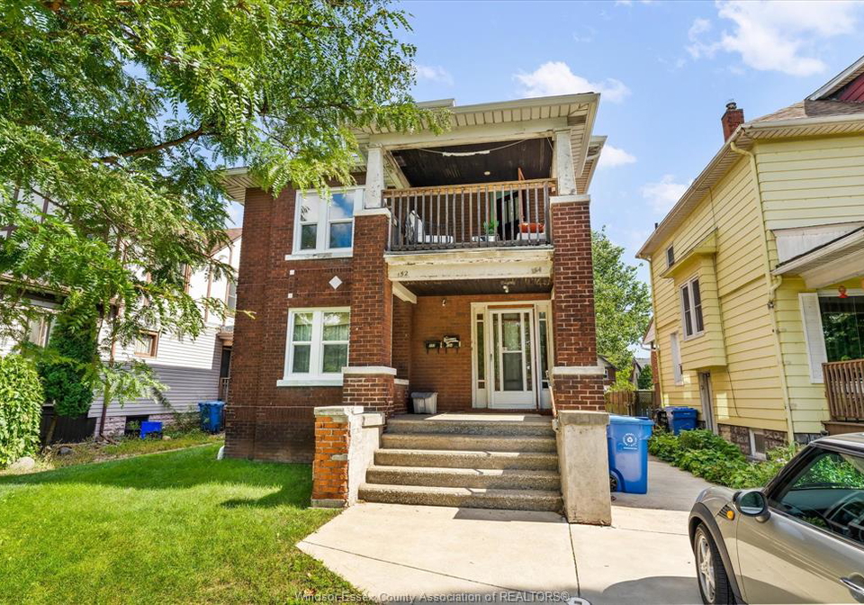 152-158-campbell-windsor-ontario-26023613