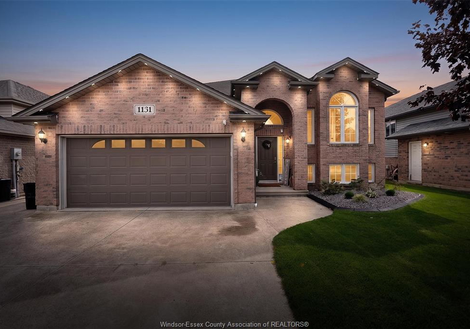 1131-king-louis-lakeshore-ontario-26023615