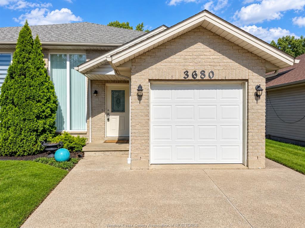 3680-holburn-windsor-ontario-26023623