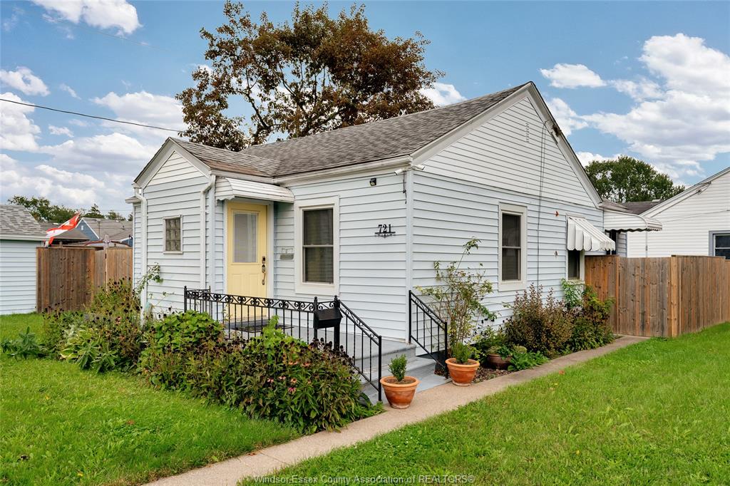 721-lens-avenue-windsor-ontario-26023641
