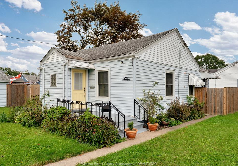 721-lens-avenue-windsor-ontario-26023641