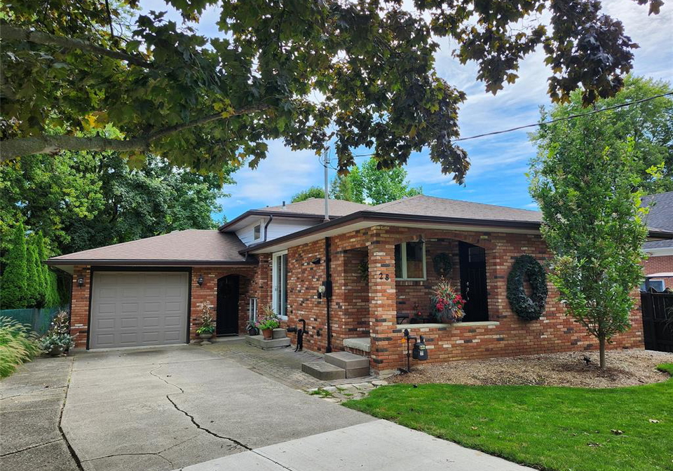 28-jackson-drive-chatham-ontario-26023699