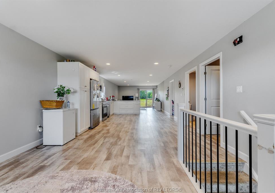 215-manning-drive-chatham-ontario-26023702