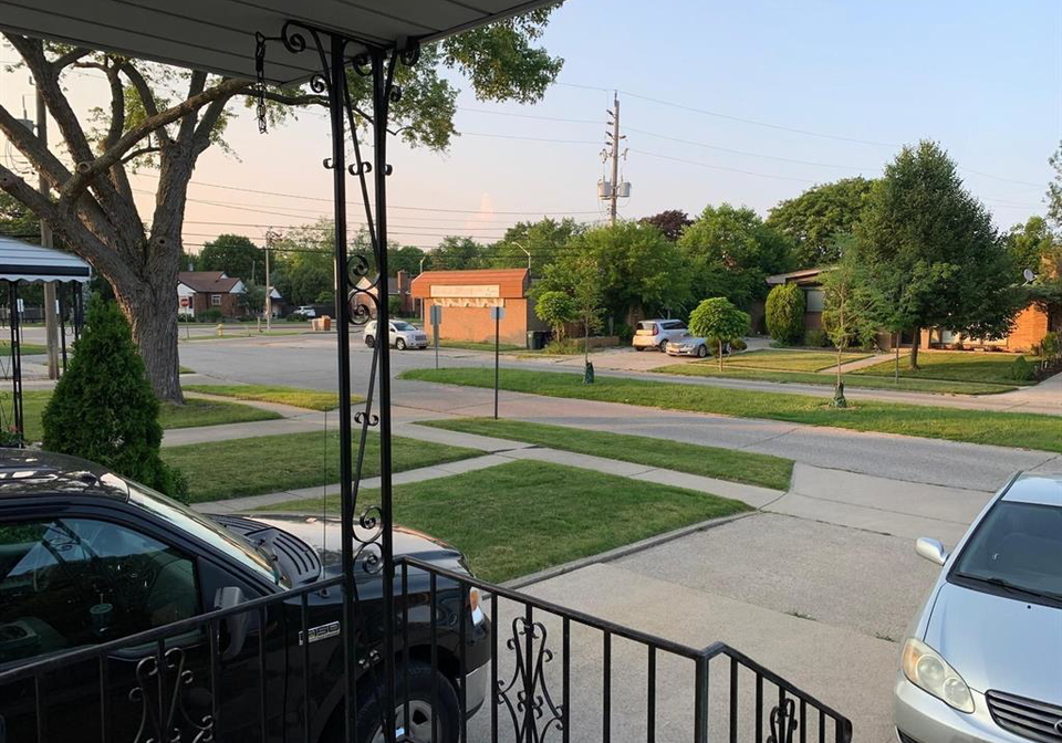 835-isabelle-windsor-ontario-26023746