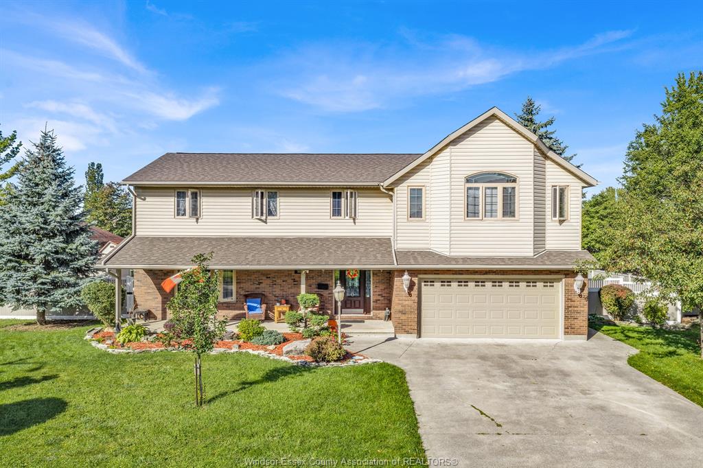 503-regent-tecumseh-ontario-26023747