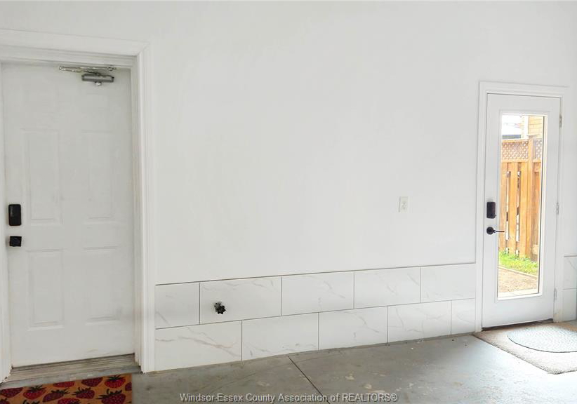 265-geraldine-crescent-windsor-ontario-26023754