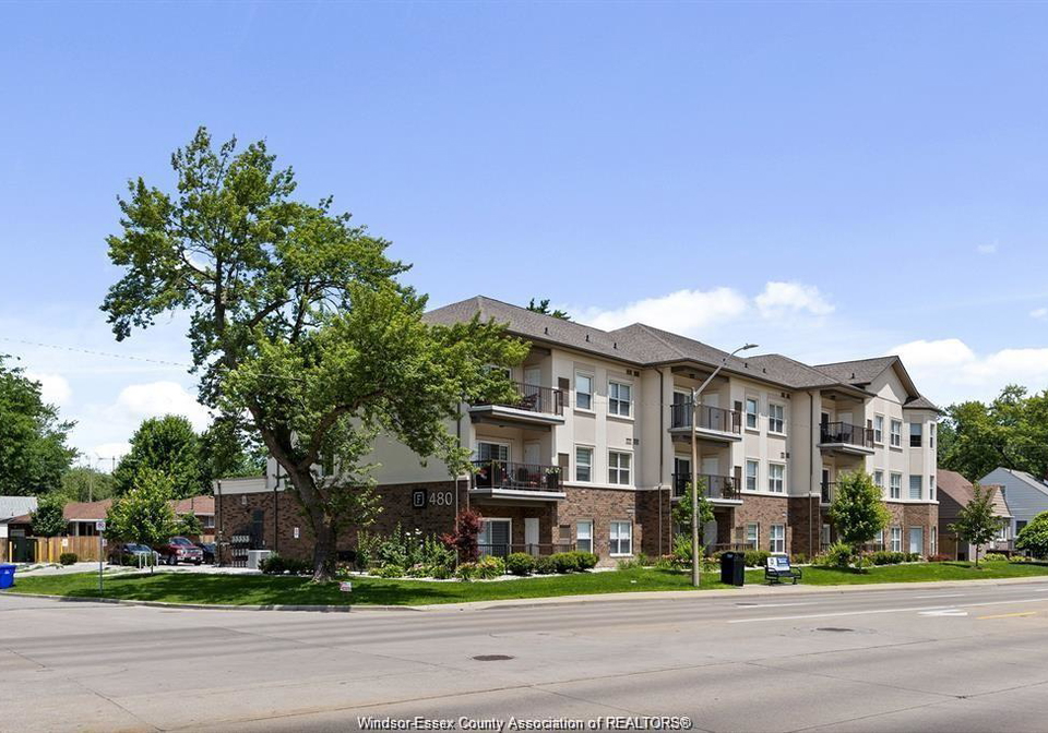 480-fairview-boulevard-windsor-ontario-26023759