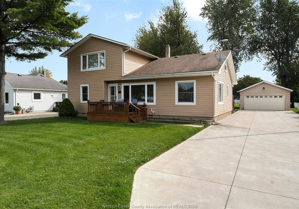 288-notre-dame-street-belle-river-ontario-26023781
