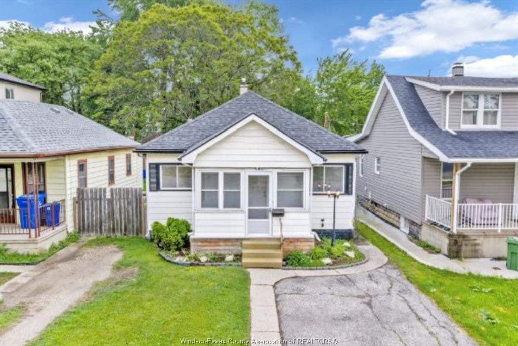 990-campbell-avenue-windsor-ontario-26023785