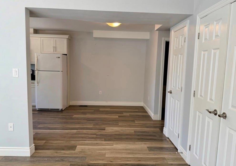204-beechwood-drive-lakeshore-ontario-26023804
