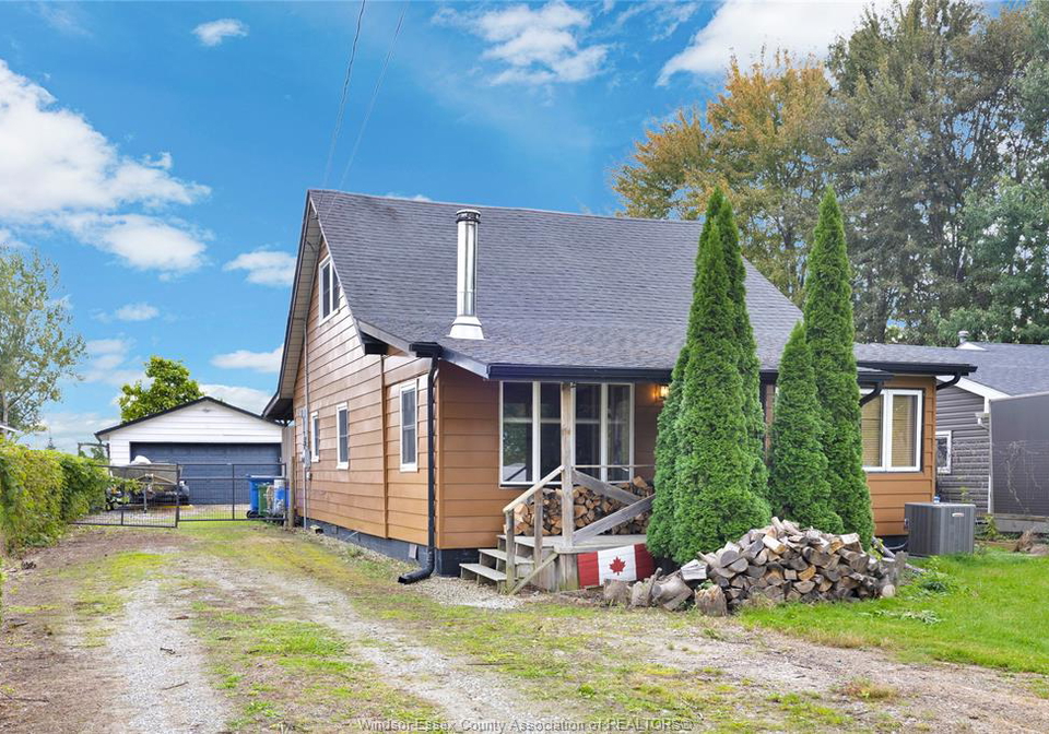 1957-front-road-north-amherstburg-ontario-26023814