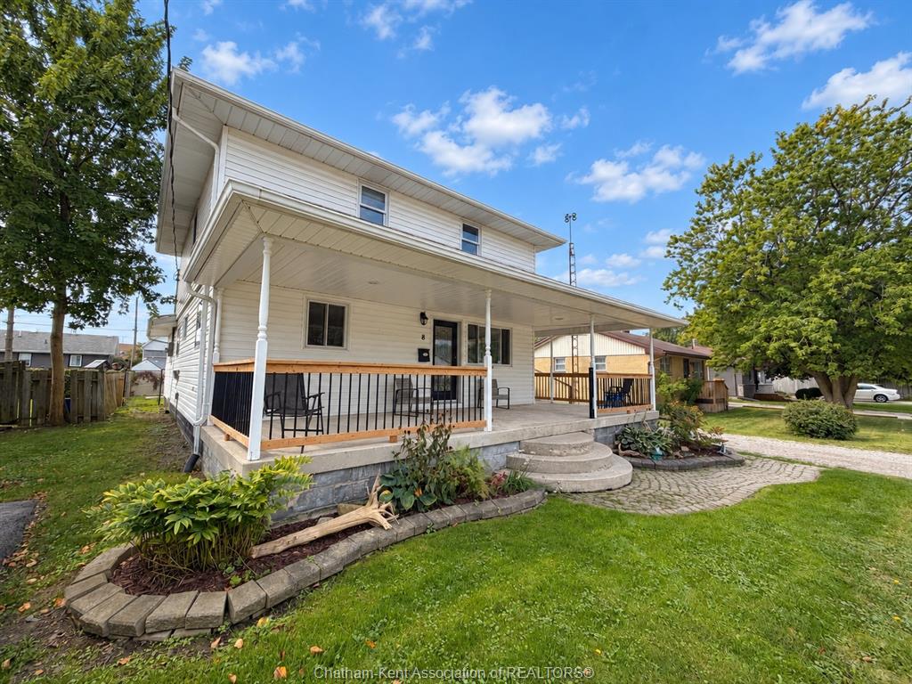 8-canary-crescent-wallaceburg-ontario-26023830