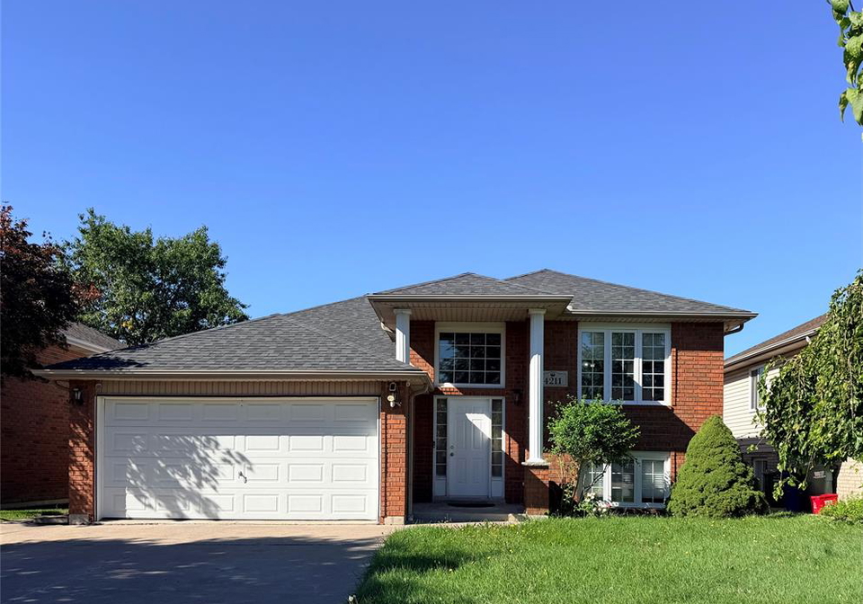 4211-masotti-crescent-windsor-ontario-26023840