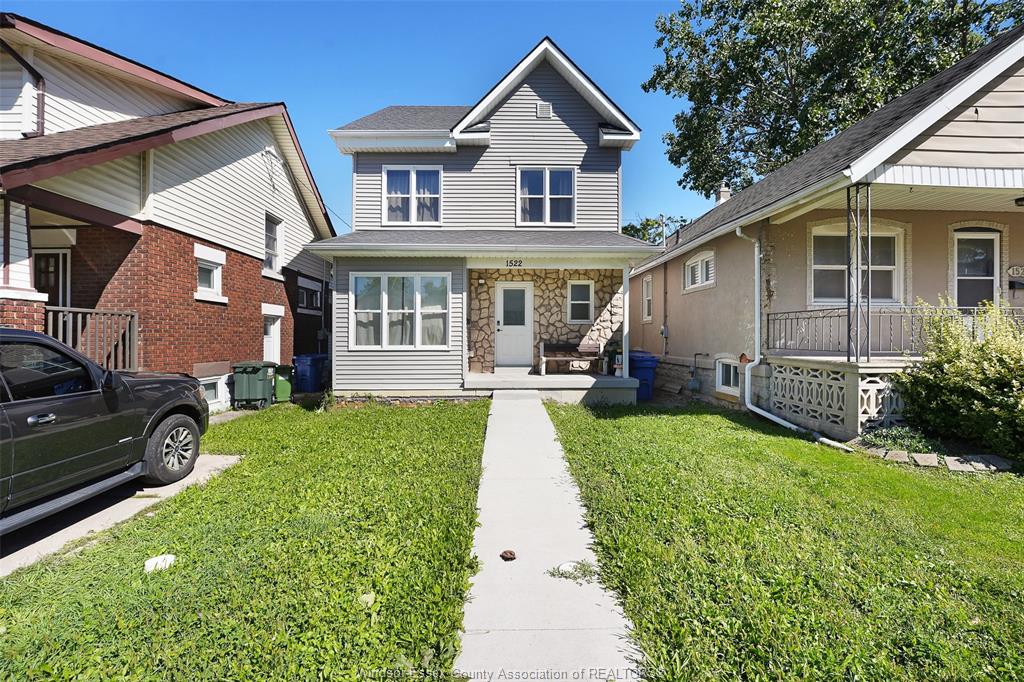 1522-lillian-avenue-windsor-ontario-26023851