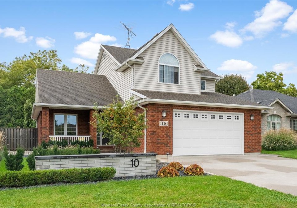 10-conservation-boulevard-kingsville-ontario-26023853