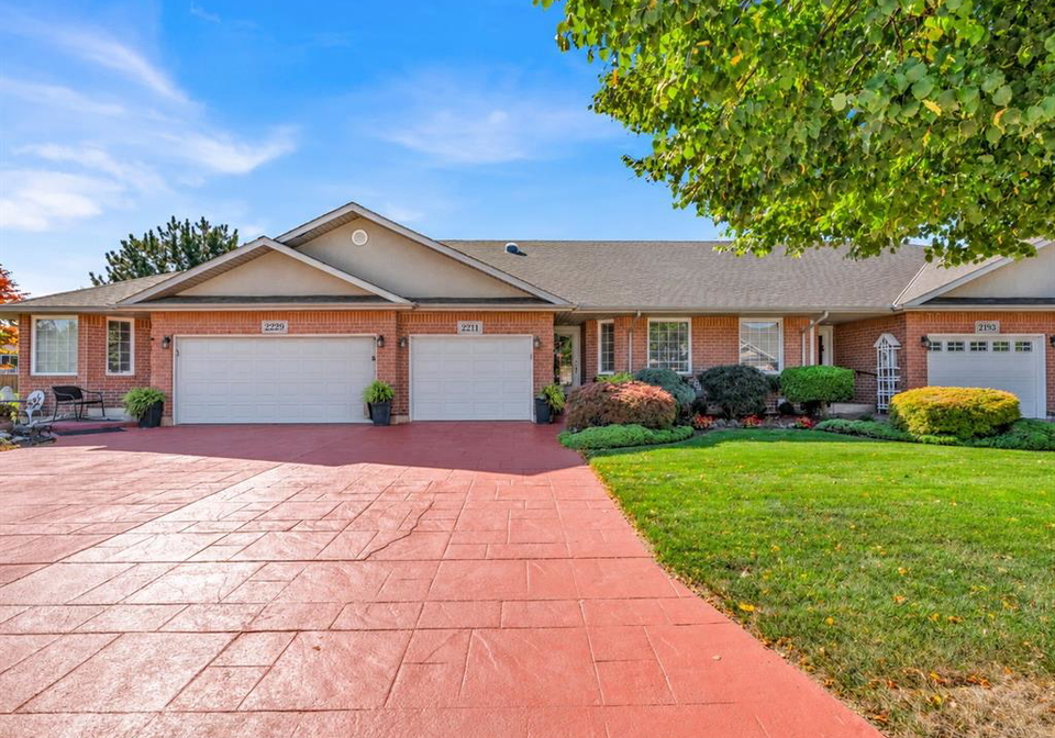 2211-chateau-avenue-windsor-ontario-26023855