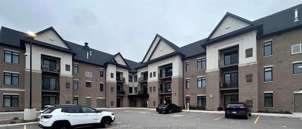 1855-wyoming-avenue-lasalle-ontario-26023861