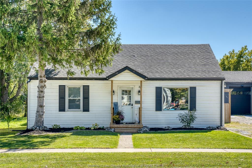 84-cameron-essex-ontario-26023867