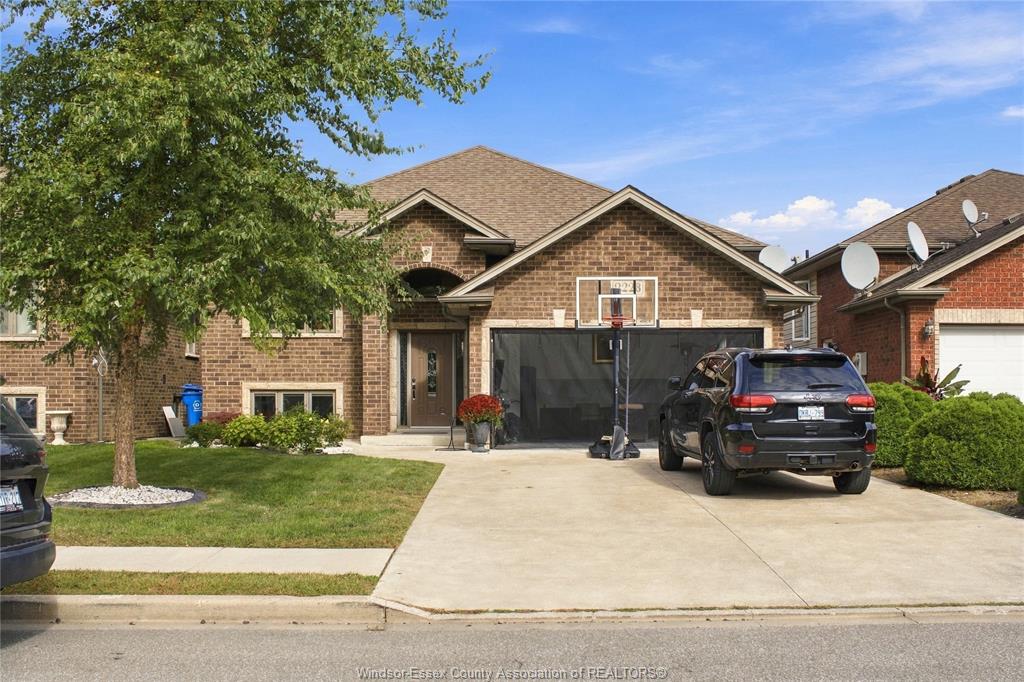 2228-askin-avenue-windsor-ontario-26023874