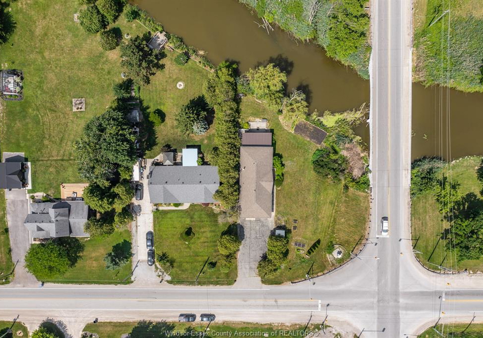 1203-belle-river-road-lakeshore-ontario-26023886