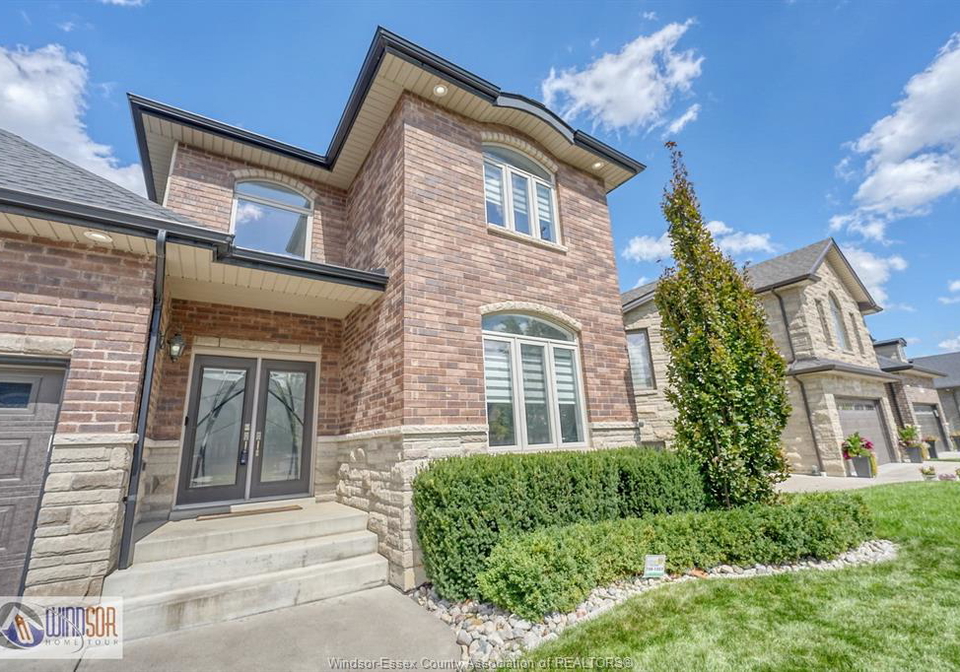 1412-helsinki-court-windsor-ontario-26023901